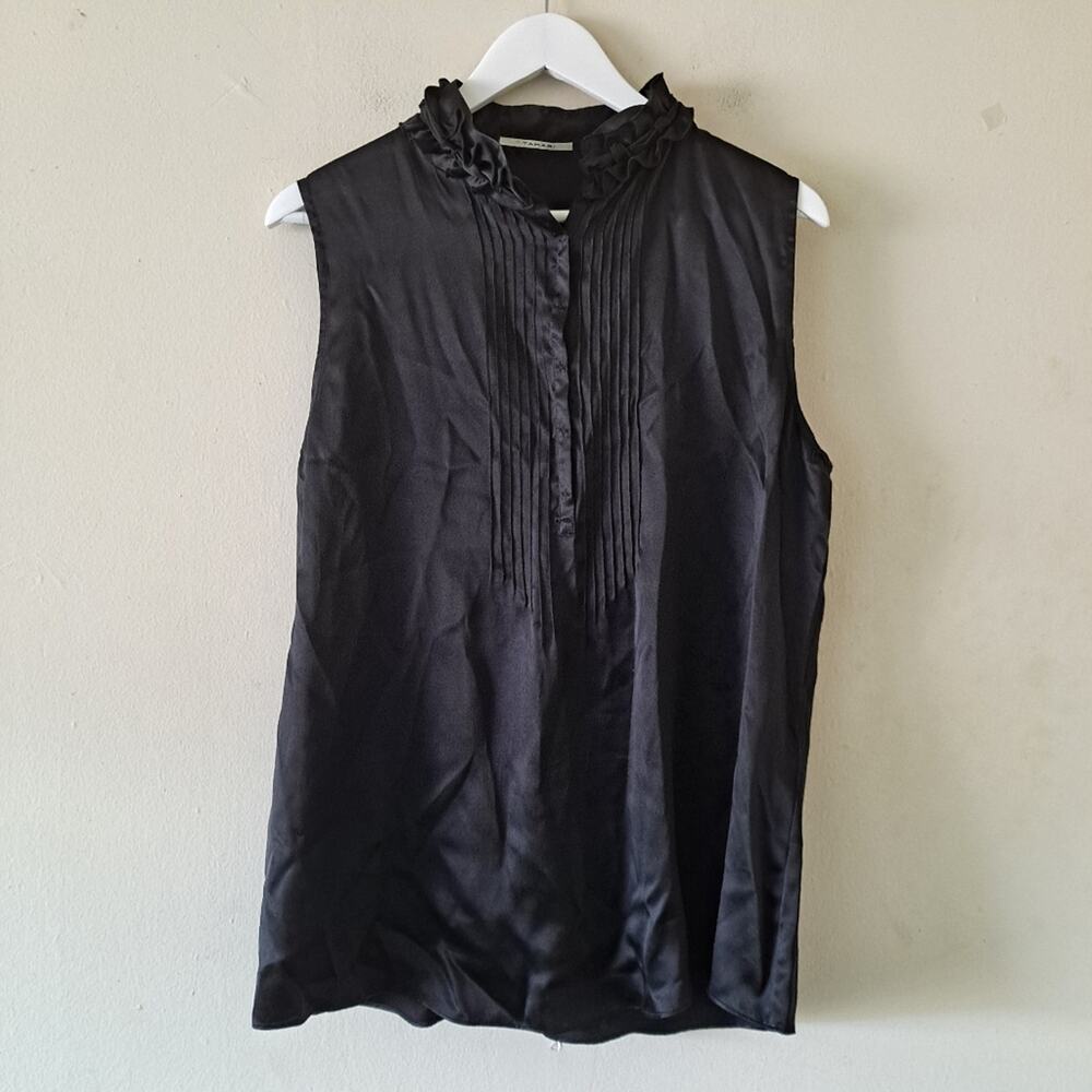 Tahari Black Silk Ruffle Crew Neck Sleeveless Top